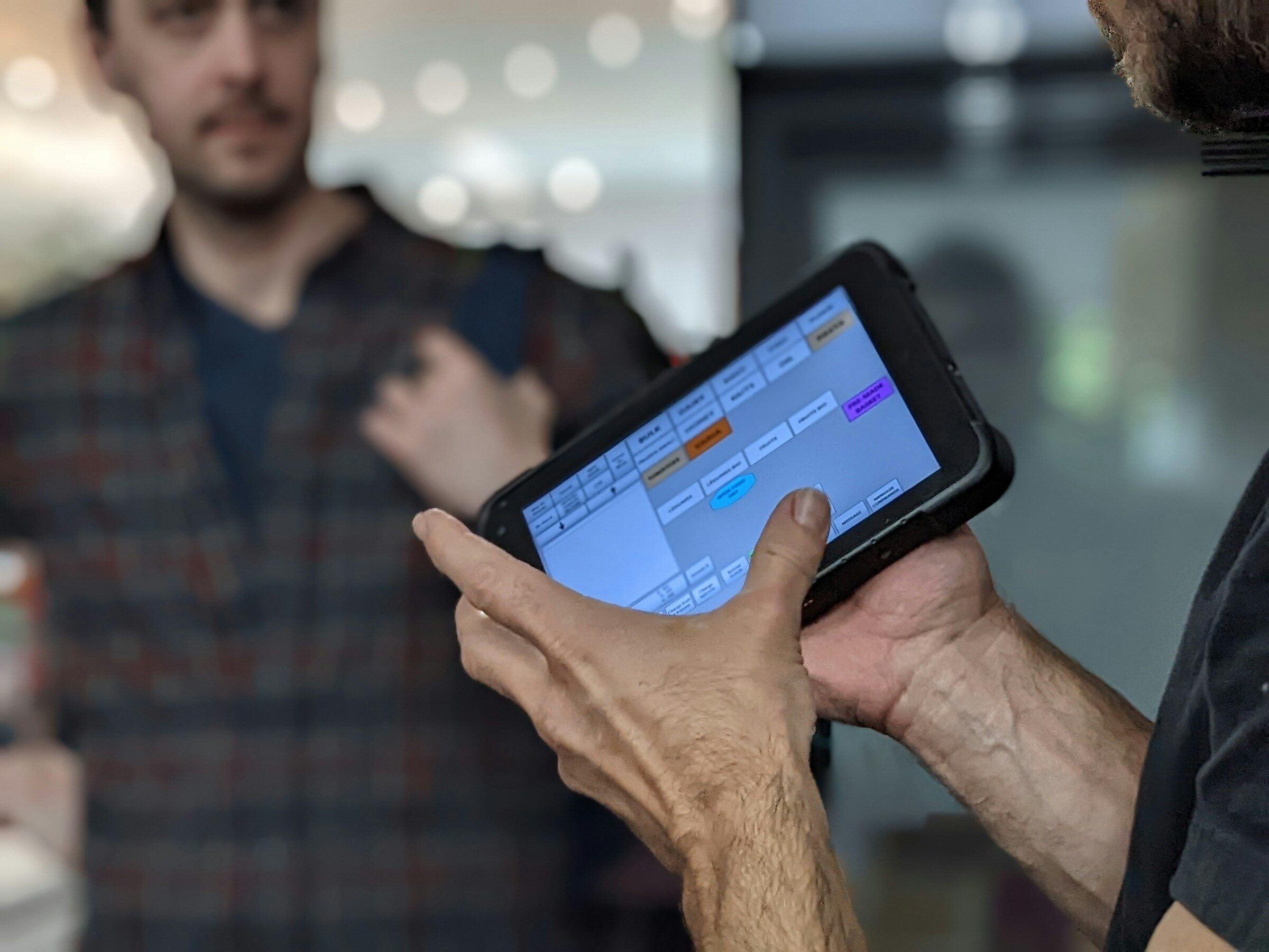 Working a delivery schedule on a tablet