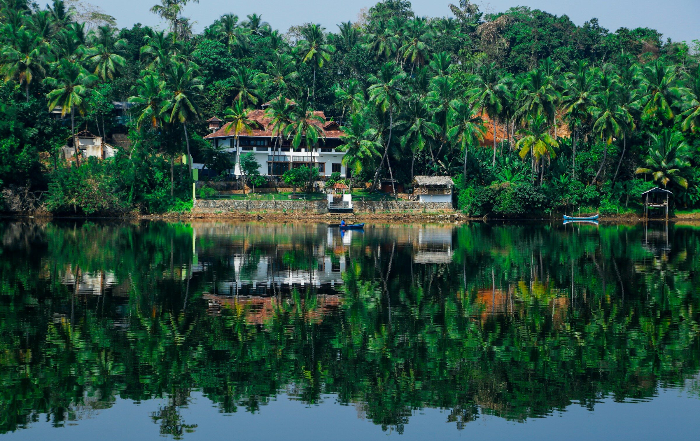 A house on the shore of a Kerala lake